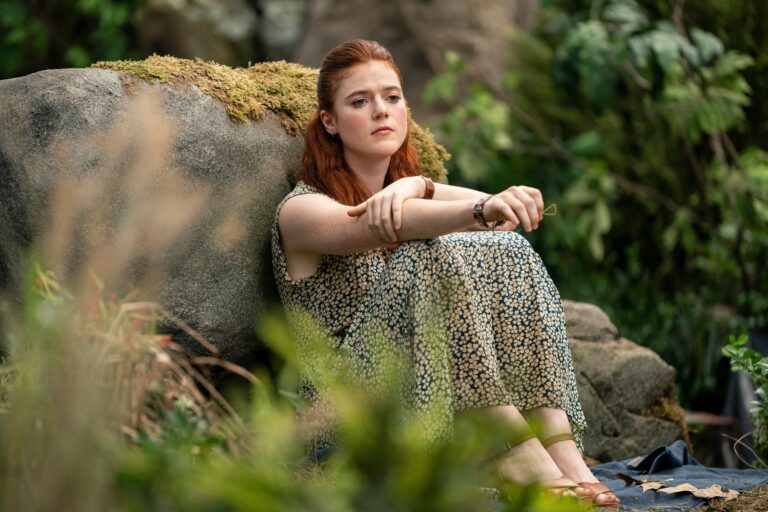 Rose Leslie-87549
