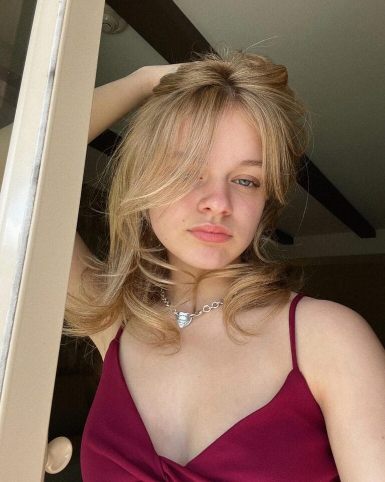 Kylie Rogers-89539