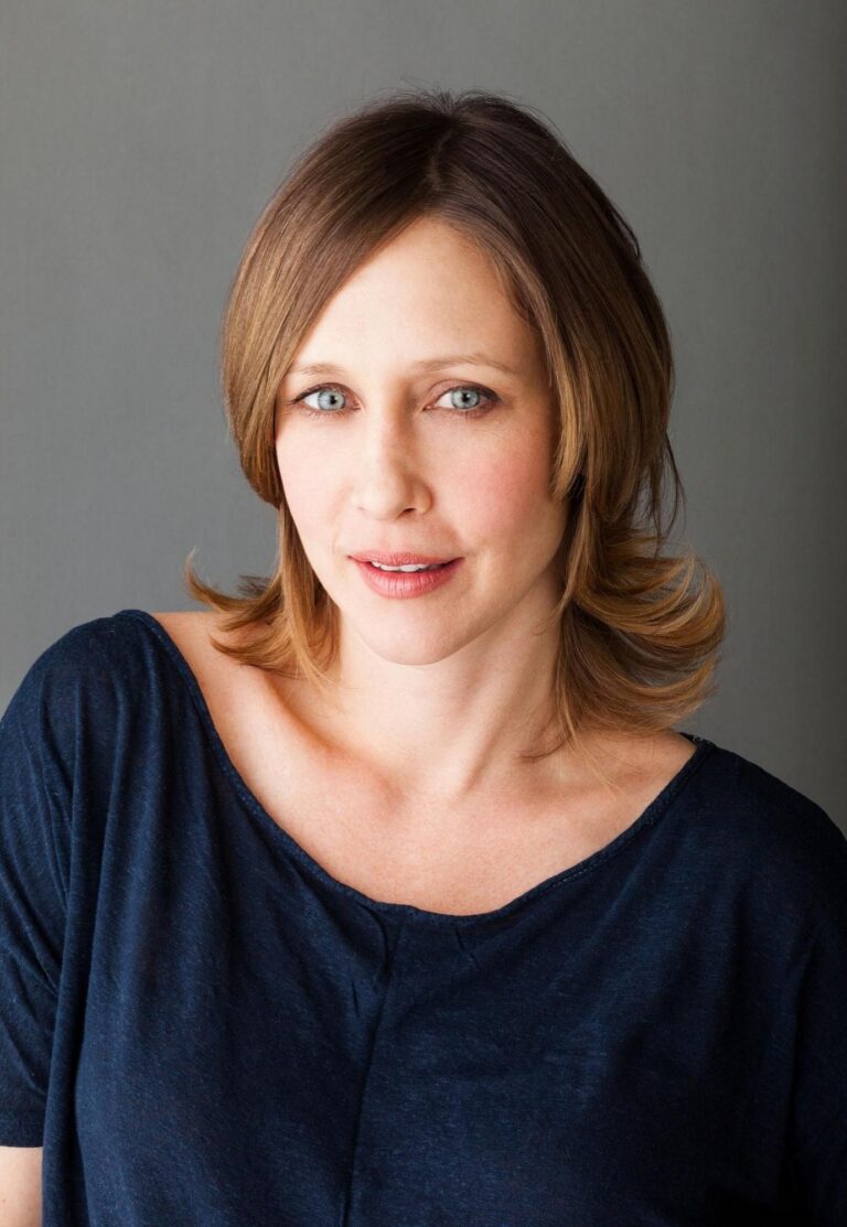 Vera Farmiga-89605