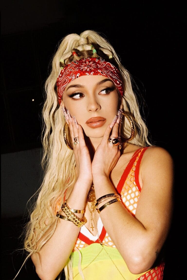 Bad Gyal-90467