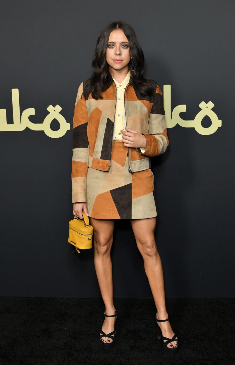 Bel Powley-92164