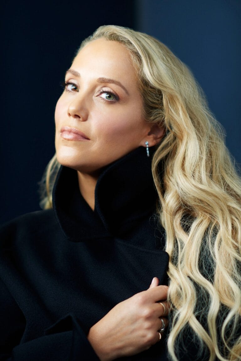 Elizabeth Berkley-92604