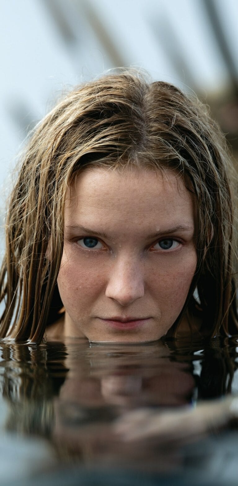 Morfydd Clark-92845