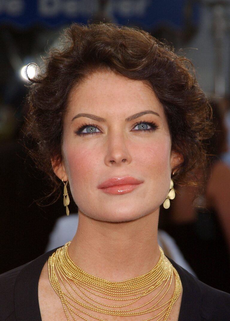 Lara Flynn Boyle-93362
