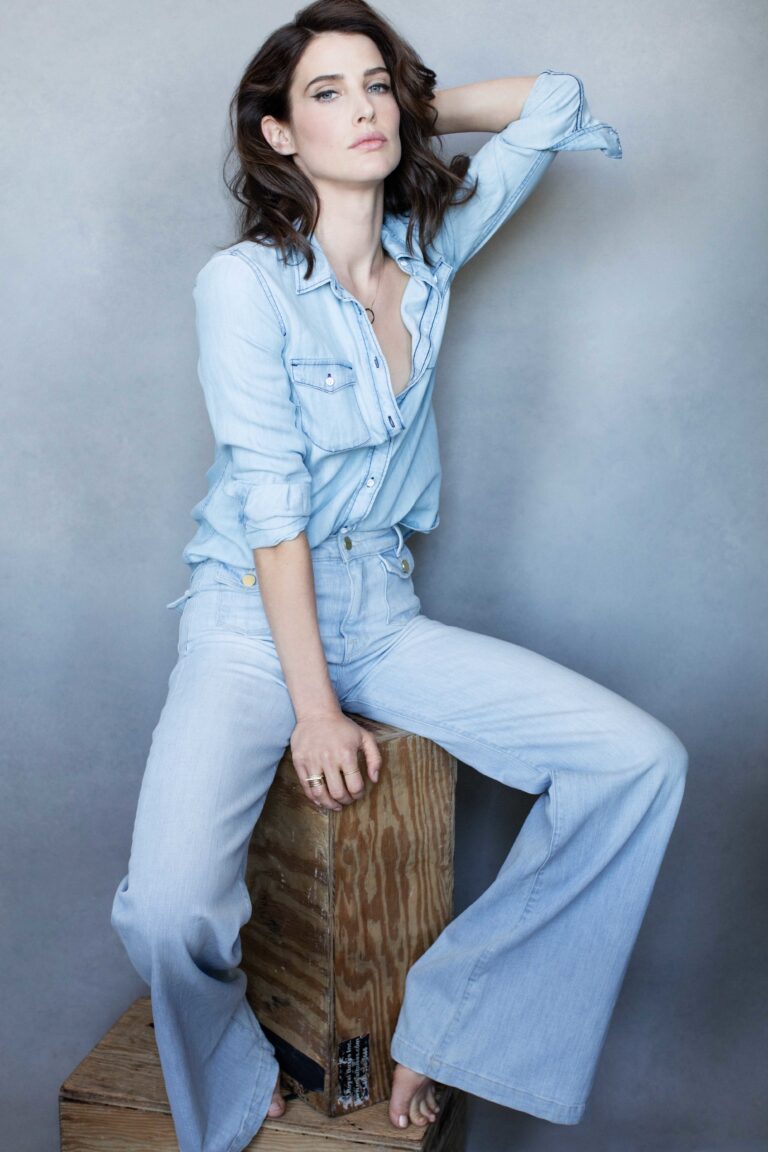 Cobie Smulders-93542