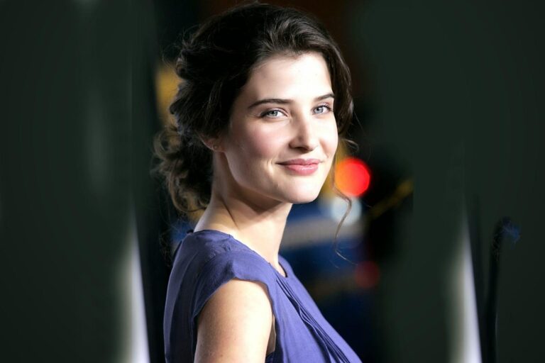Cobie Smulders-93603