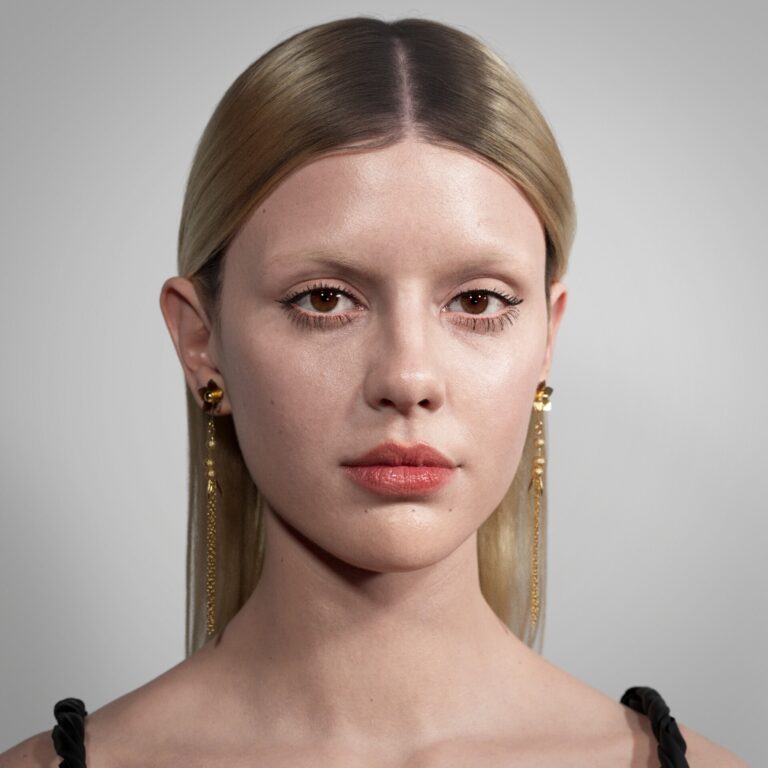 Mia Goth-93793