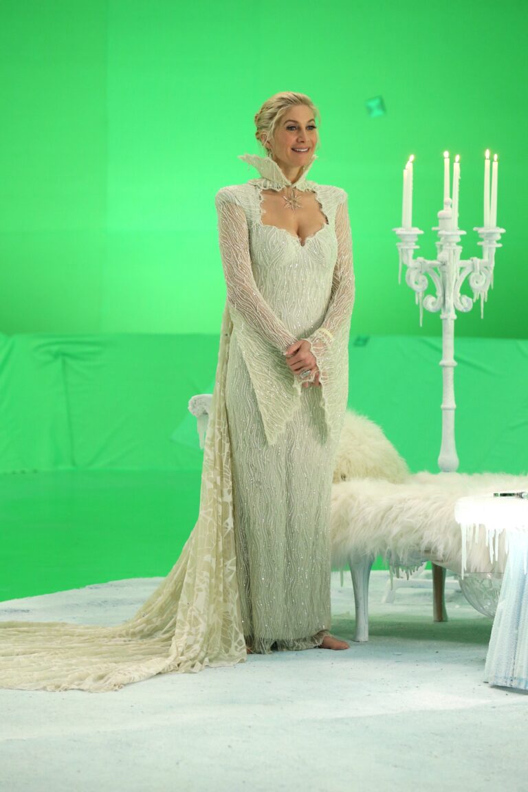 Elizabeth Mitchell-93833