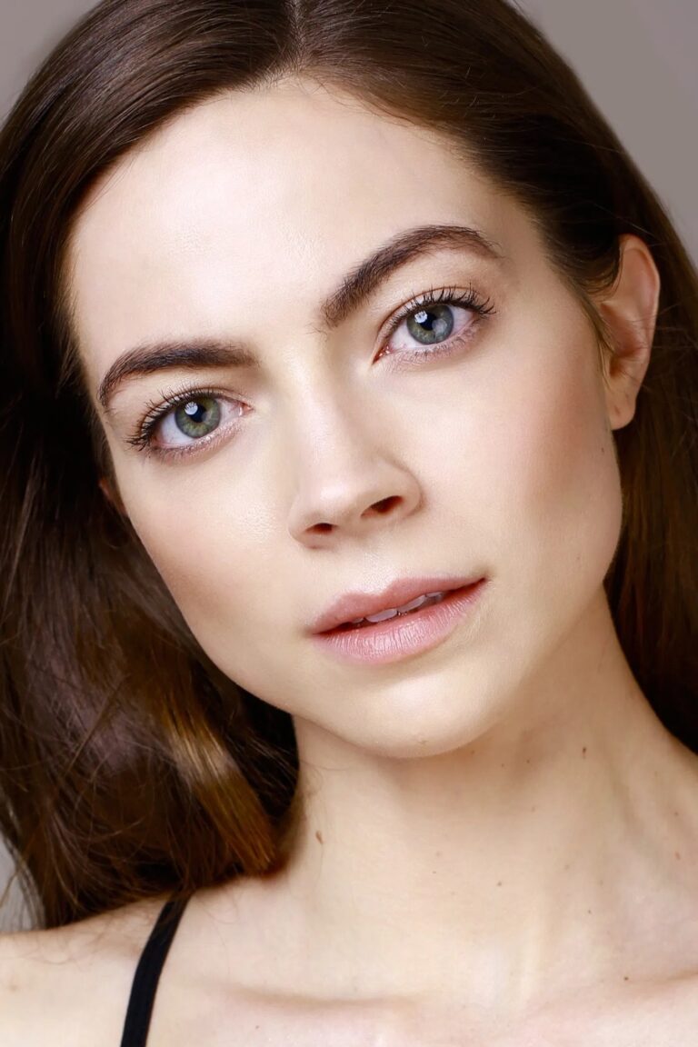 Caitlin Carver-94203