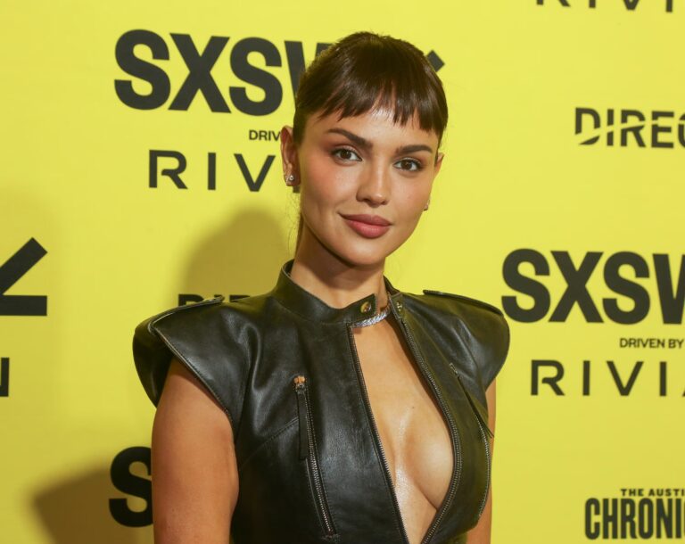 Eiza González-94674