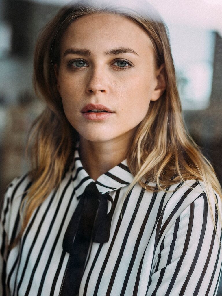 Jeanne Goursaud-94701