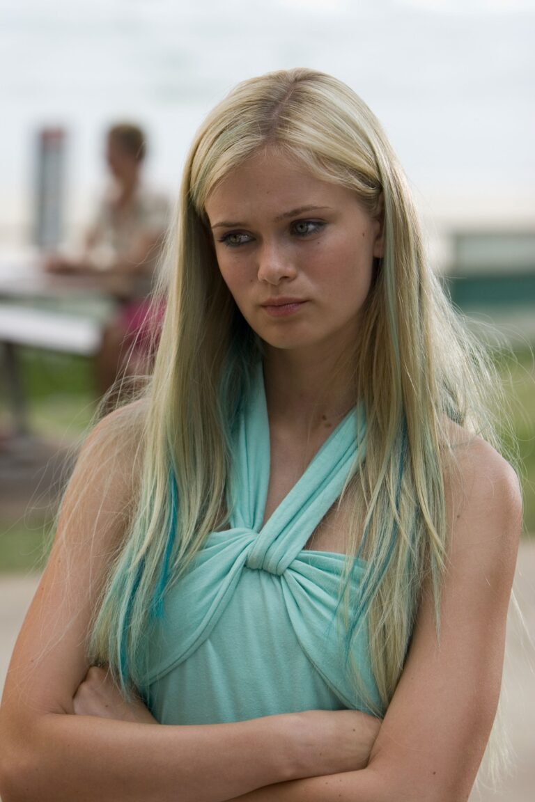 Sara Paxton-96639