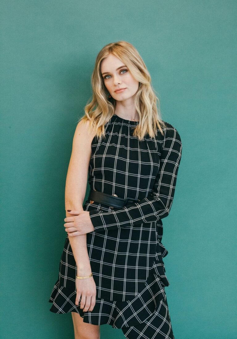 Sara Paxton-96641