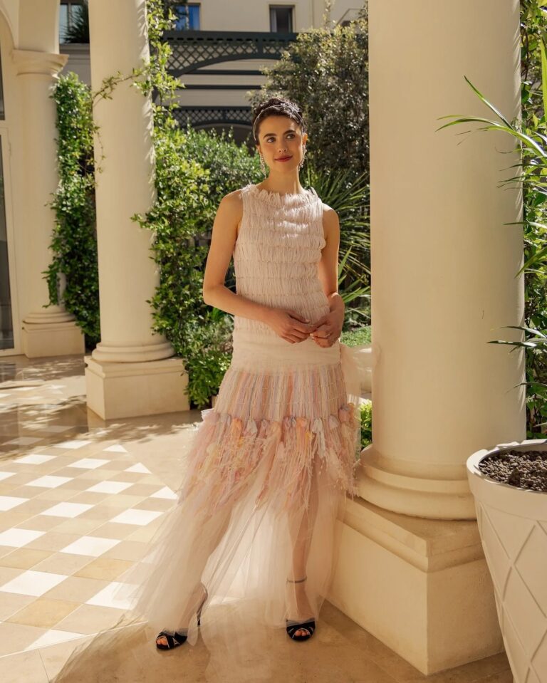 Margaret Qualley-97456
