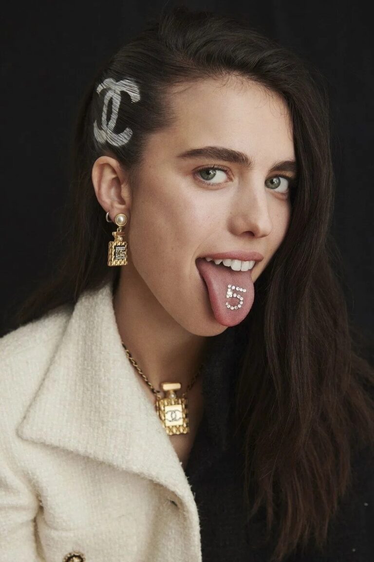 Margaret Qualley-97492
