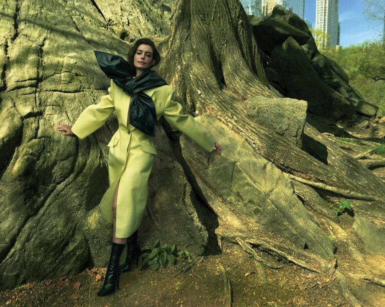 Anne Hathaway-97573