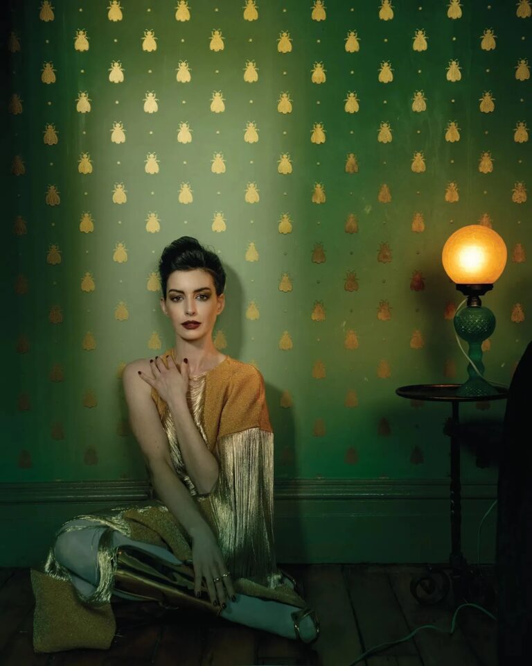Anne Hathaway-97593