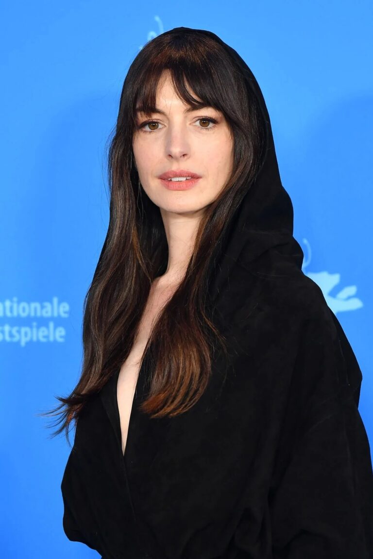 Anne Hathaway-97631