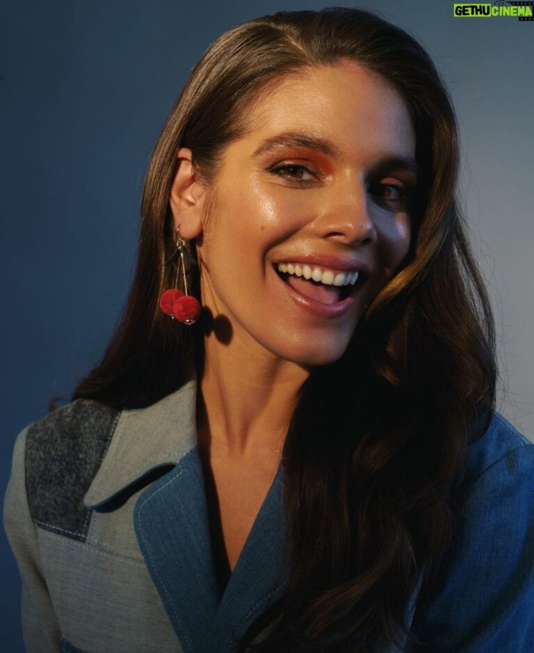 Caitlin Stasey-98016