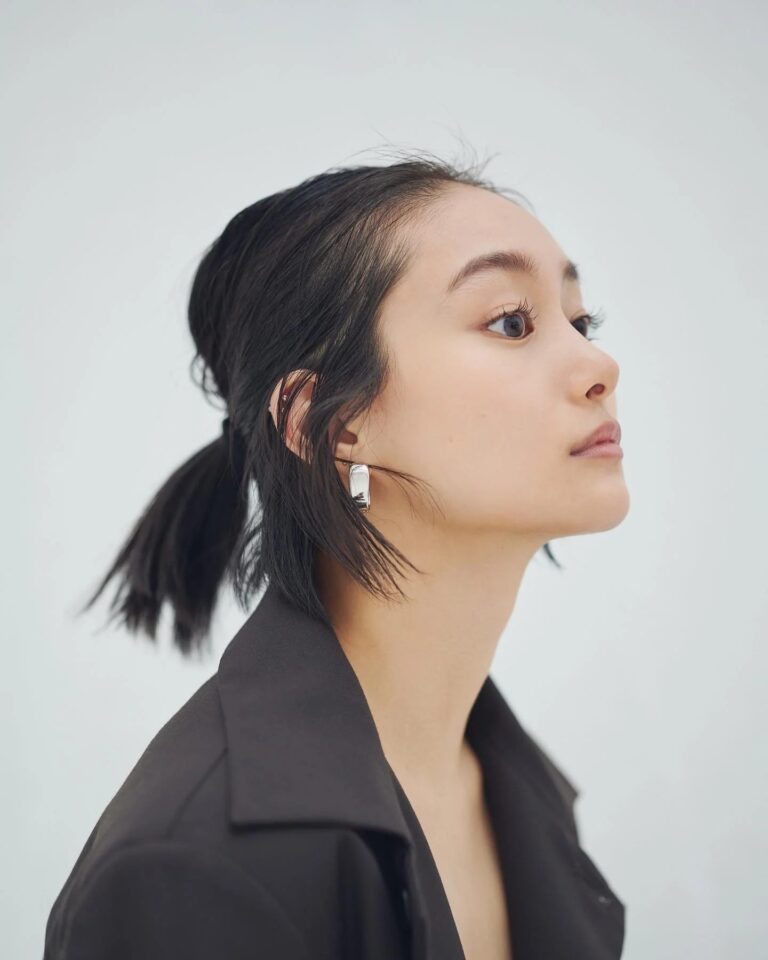 Shioli Kutsuna-98051