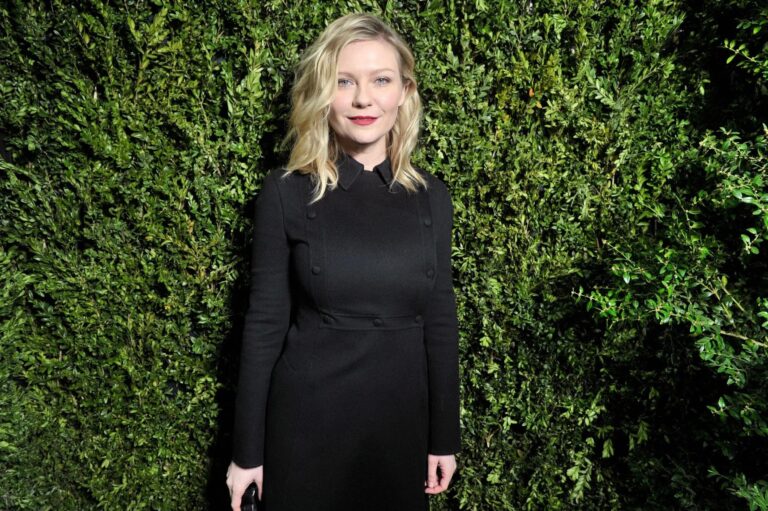 Kirsten Dunst con 34-35 años