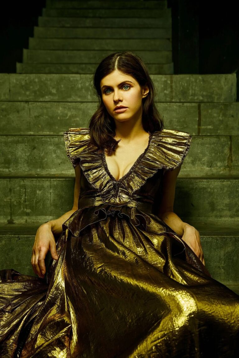 Alexandra Daddario-102651