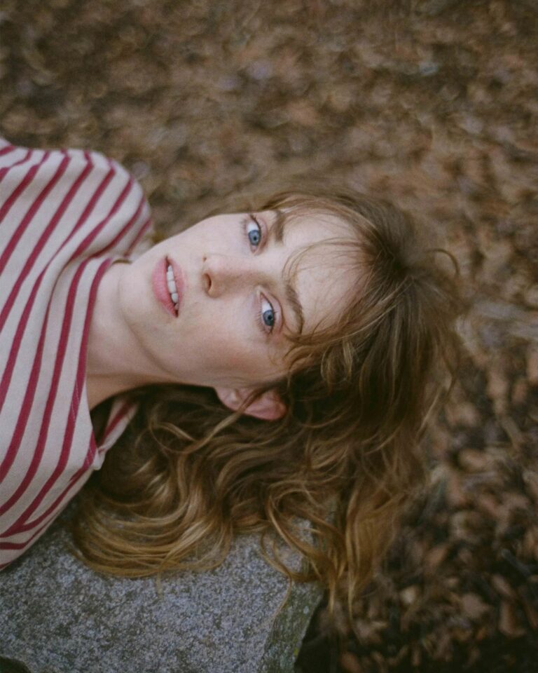 Maya Hawke-101892