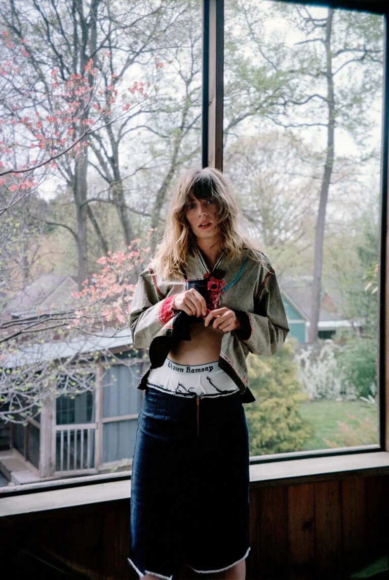 Maya Hawke-101896
