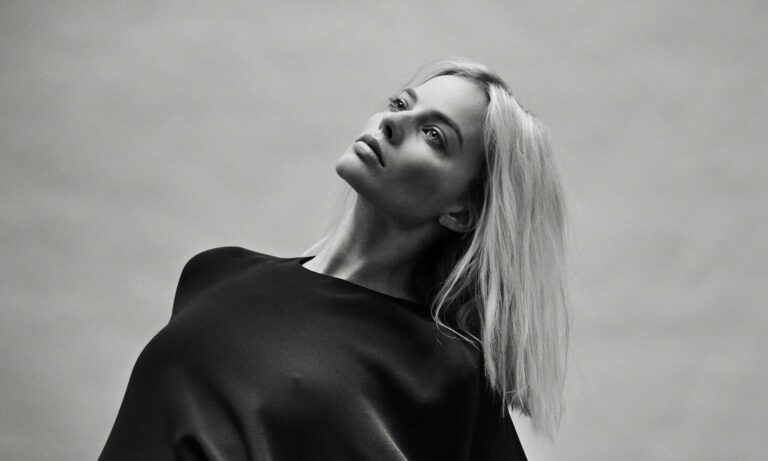 Margot Robbie-101244
