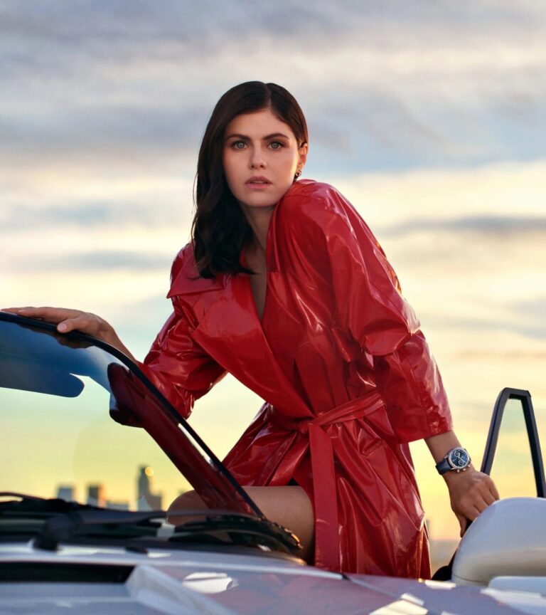 Alexandra Daddario-102708