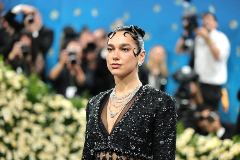 Dua Lipa-105434