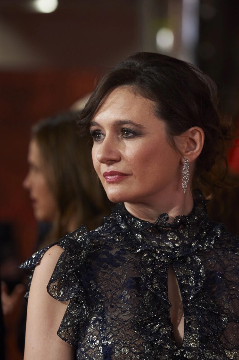 Emily Mortimer-105528