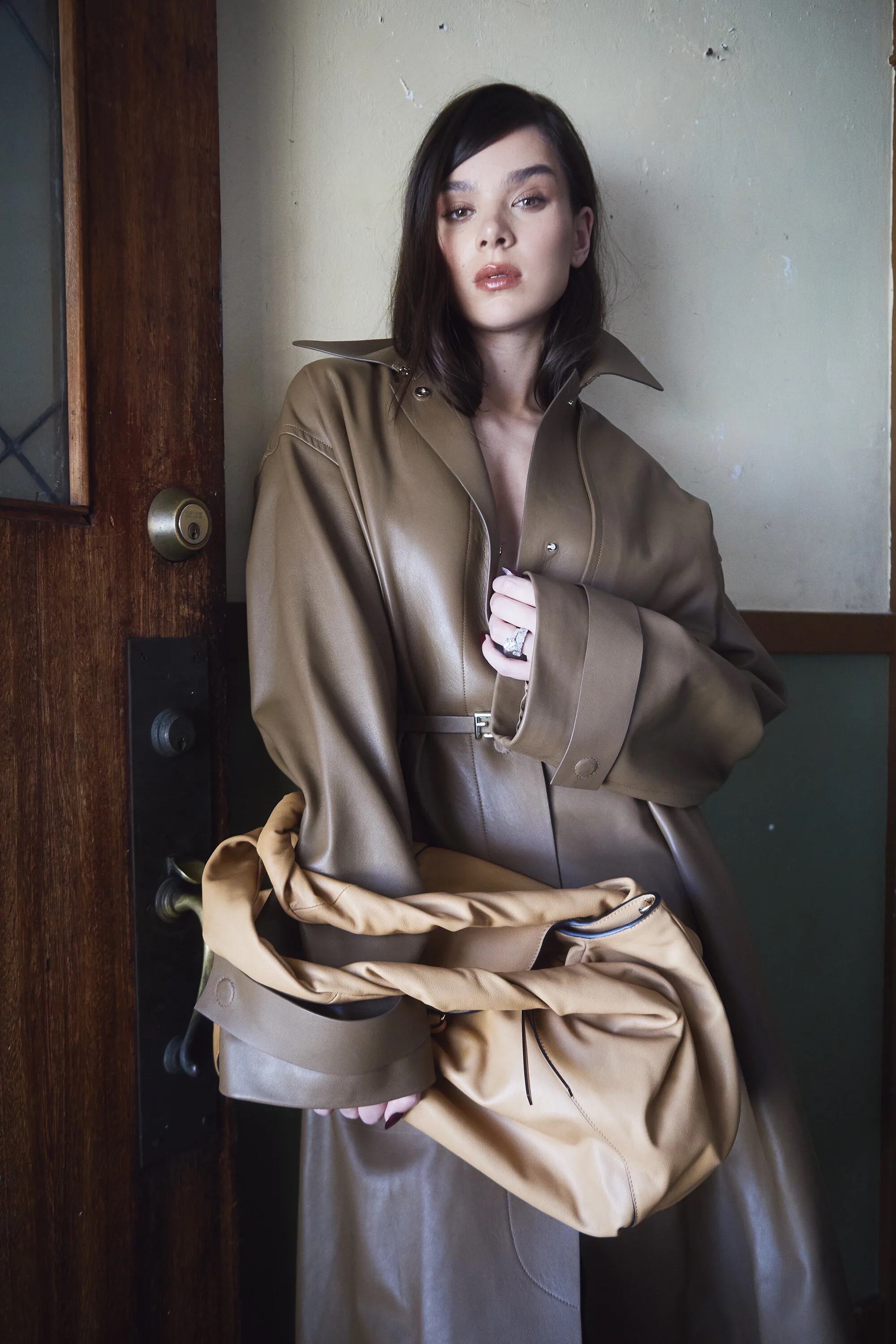 637845965_interview_issue-562_september-2025_fendi-x-hailee-steinfeld_3_web.jpg.3a83549a082ef379a95c712cc1008d47