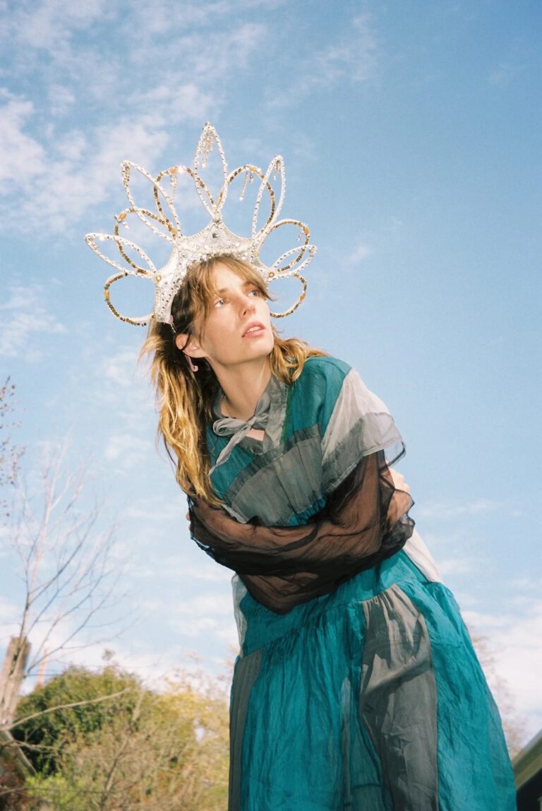 Maya Hawke-101905
