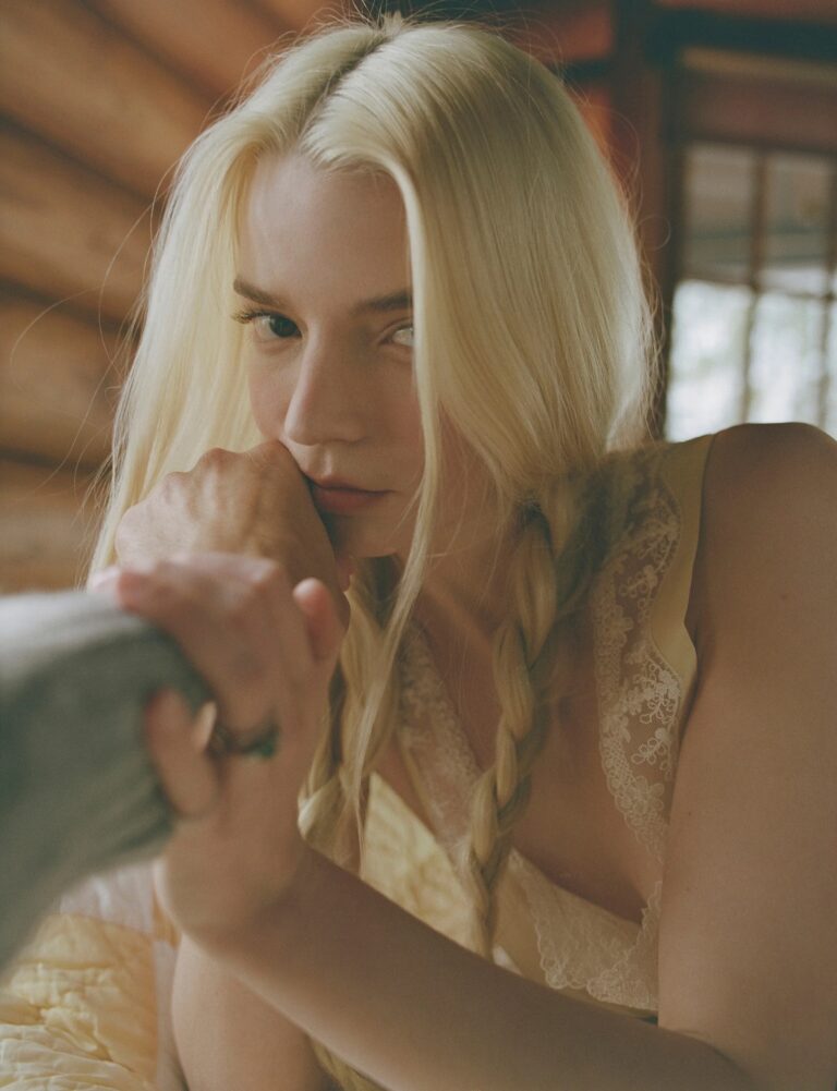 Anya Taylor-Joy-104184