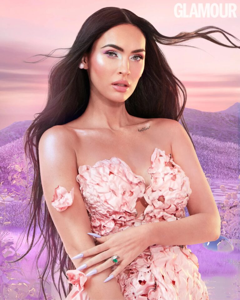 Megan Fox-100421