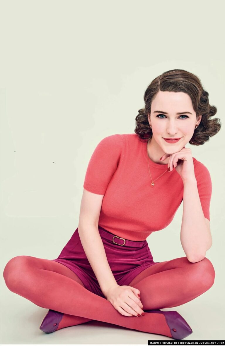 Rachel Brosnahan-104843