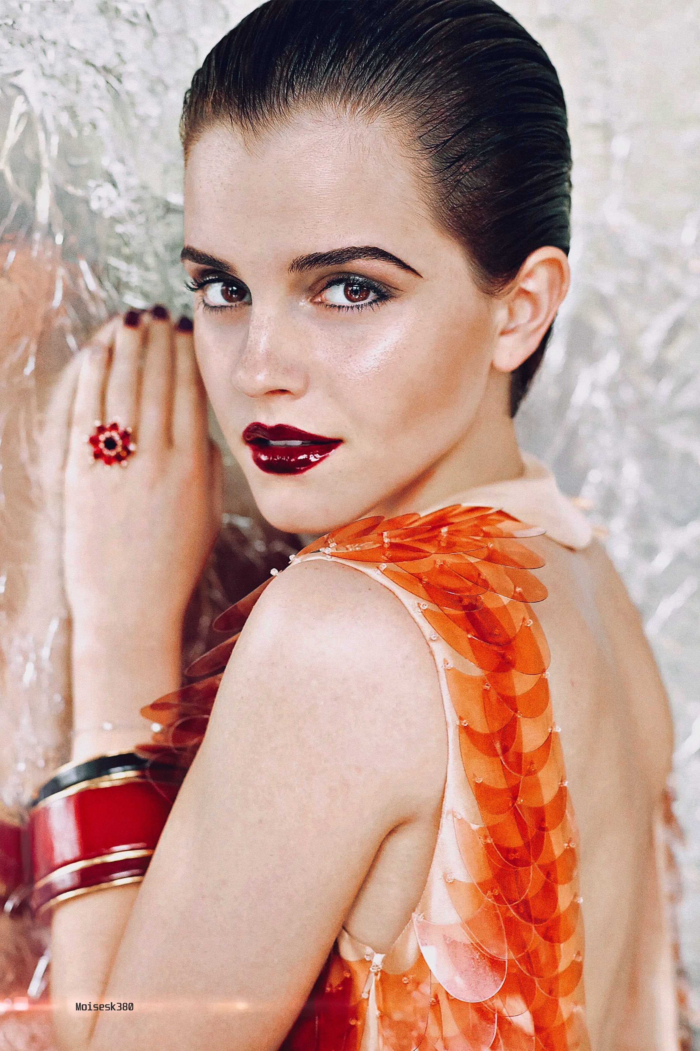 emma-watson-vogue-us-july-2011