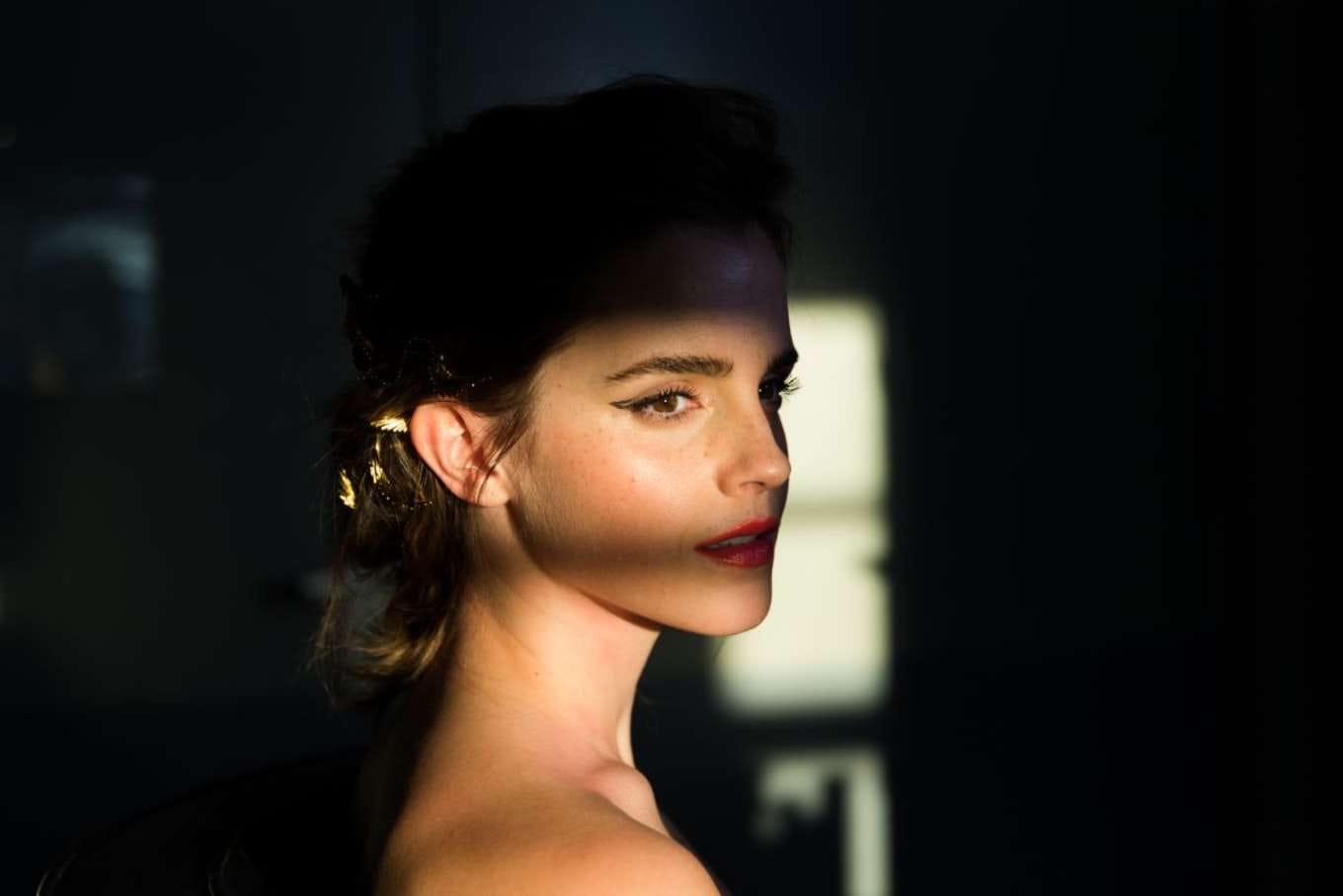 emma_watson_beauty_and_the_beast_press_tour_17