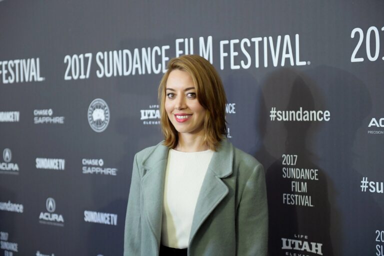 Aubrey Plaza con 32-33 años