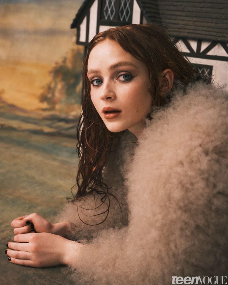Sadie Sink-99072