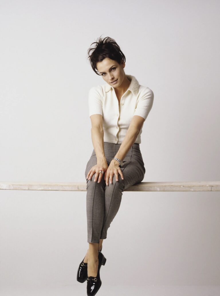 Famke Janssen-99278