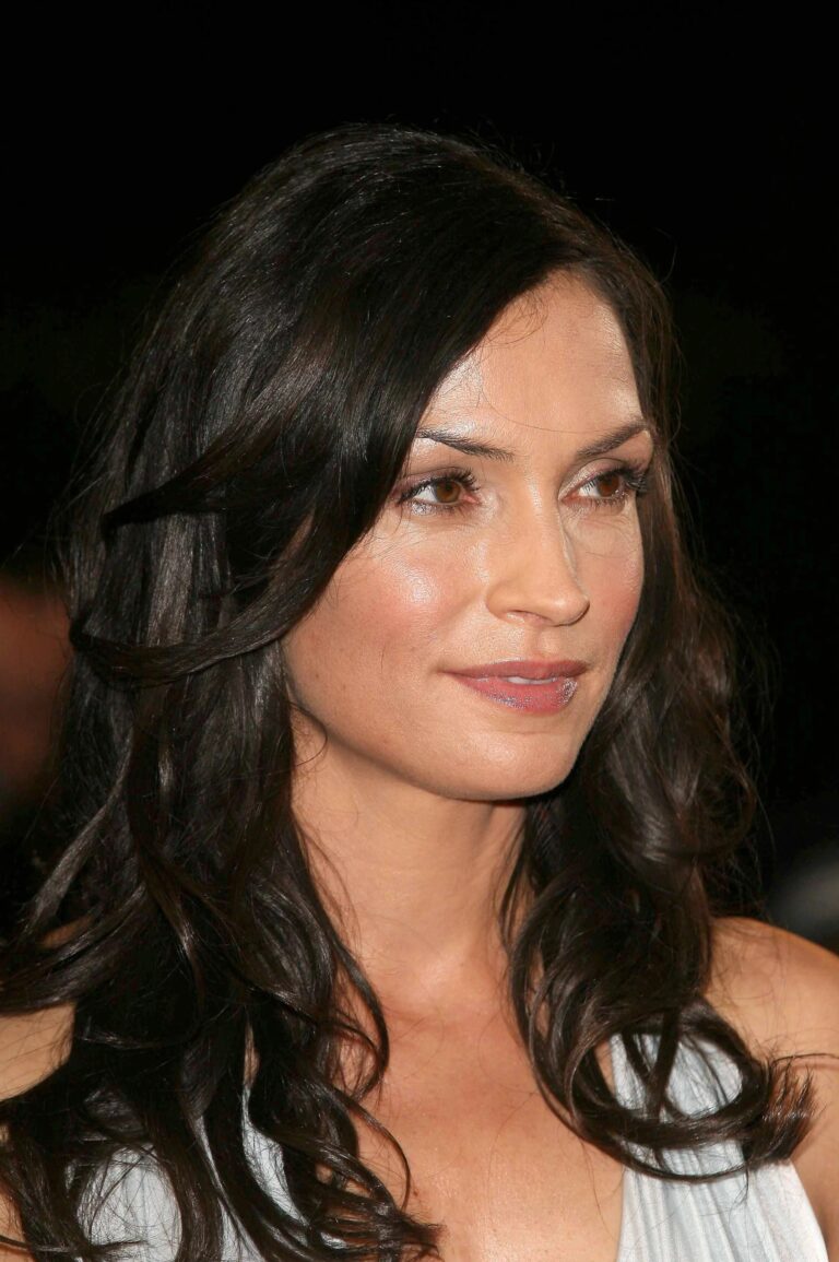 Famke Janssen-99307