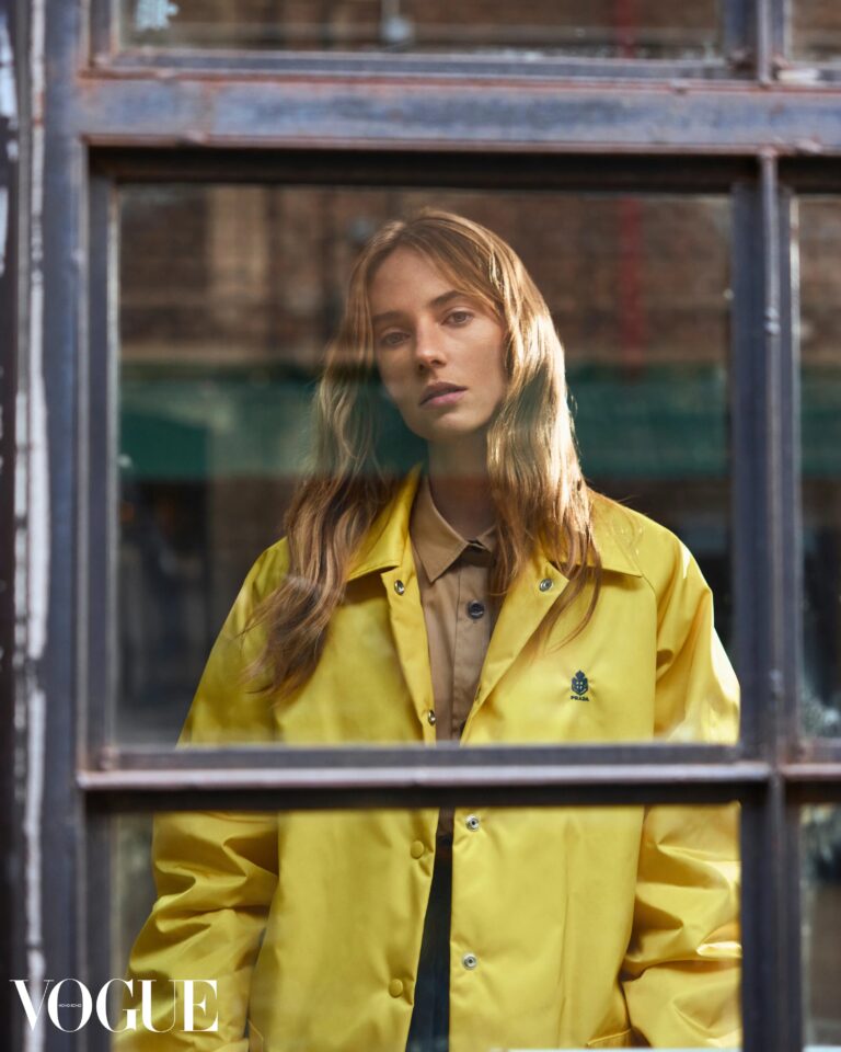 Maya Hawke-101937