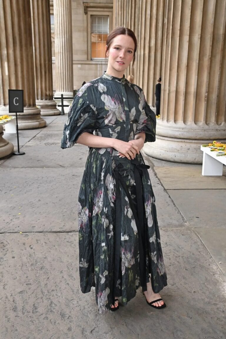 Morfydd Clark-103703