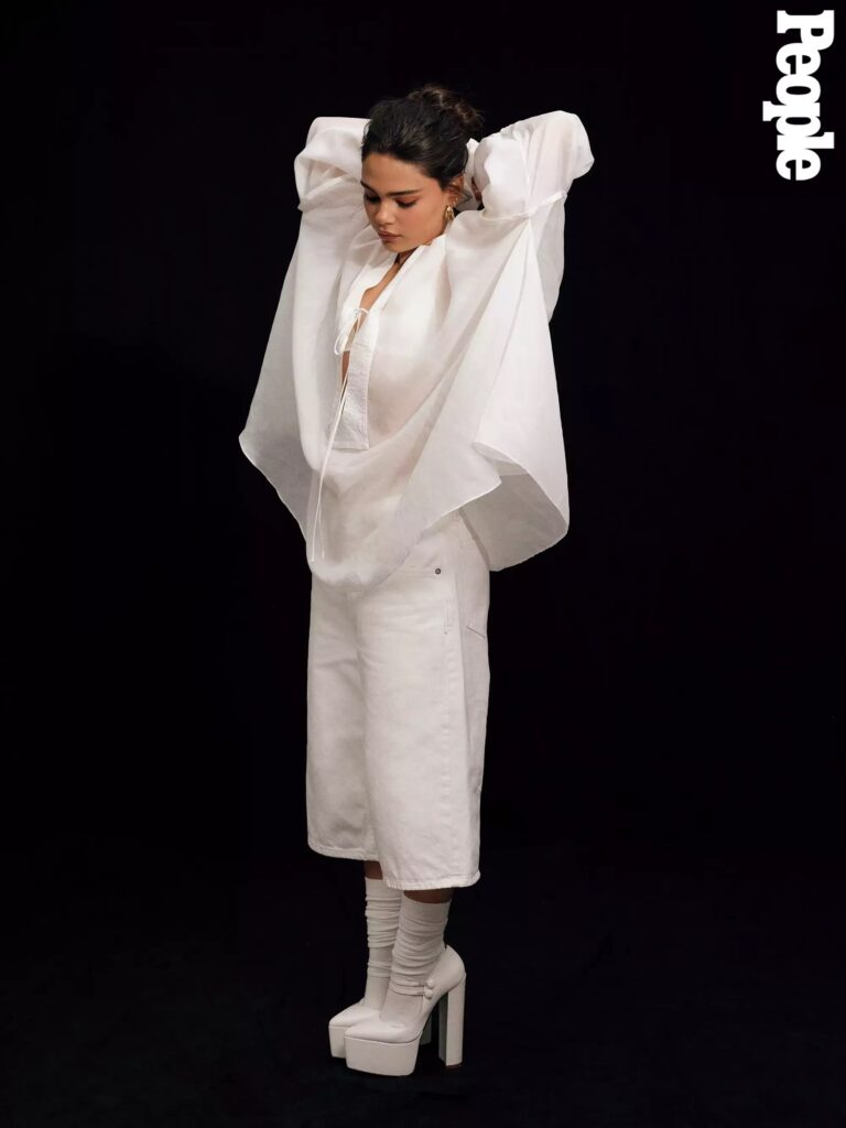 Ariana Greenblatt-104351