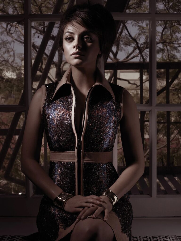 Mila Kunis-104685