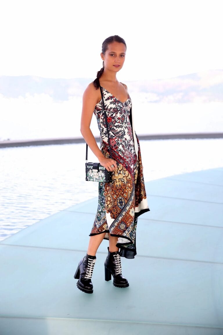 Alicia Vikander con 28-29 años