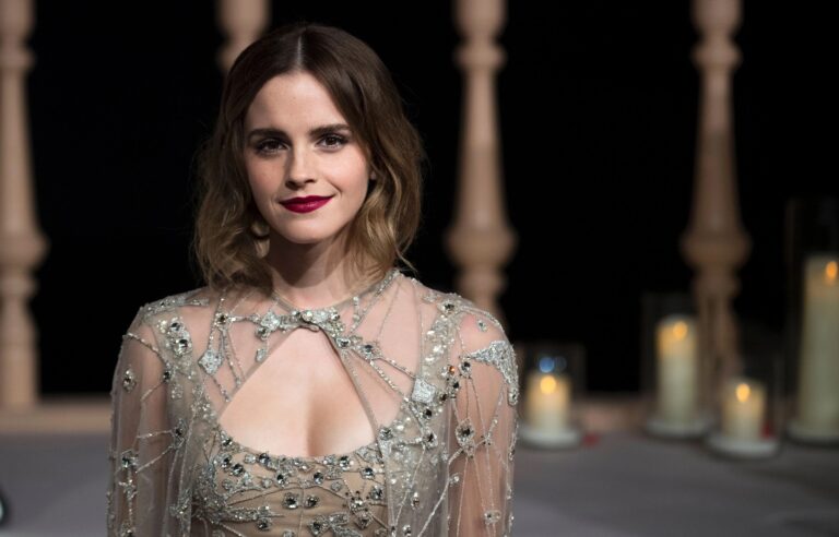 Emma Watson-100079