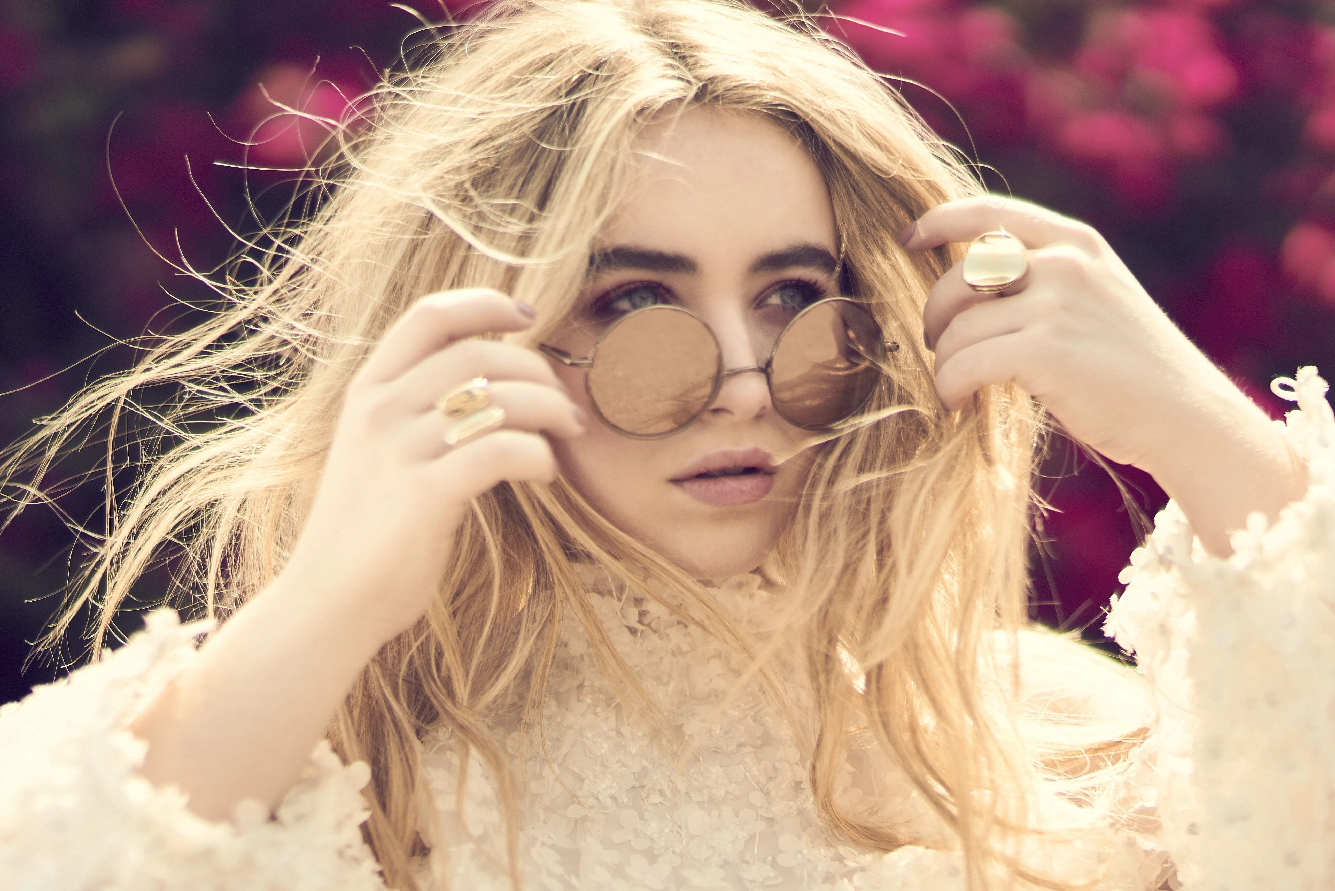 sabrinacarpenter-daily_281529.jpg.4fcc4f4418b8bf1705511f7398dbab49